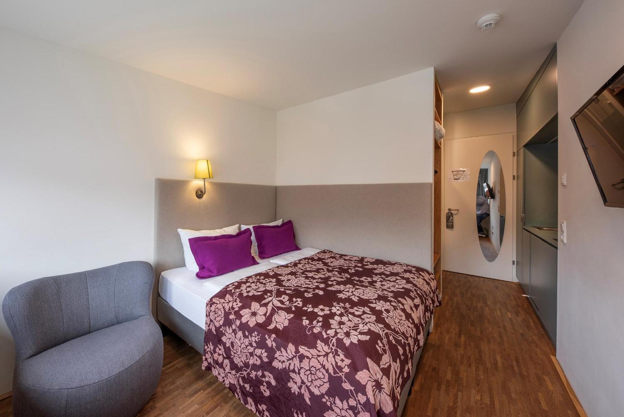 Pradl Elf My- Apartment Innsbruck Ngoại thất bức ảnh